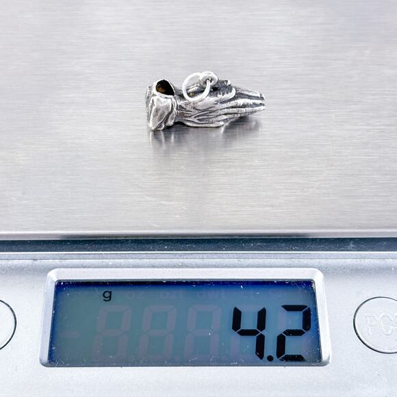 Vintage Hayward Sterling Silver 925 Praying Hands Pendant - Picture 6 of 7